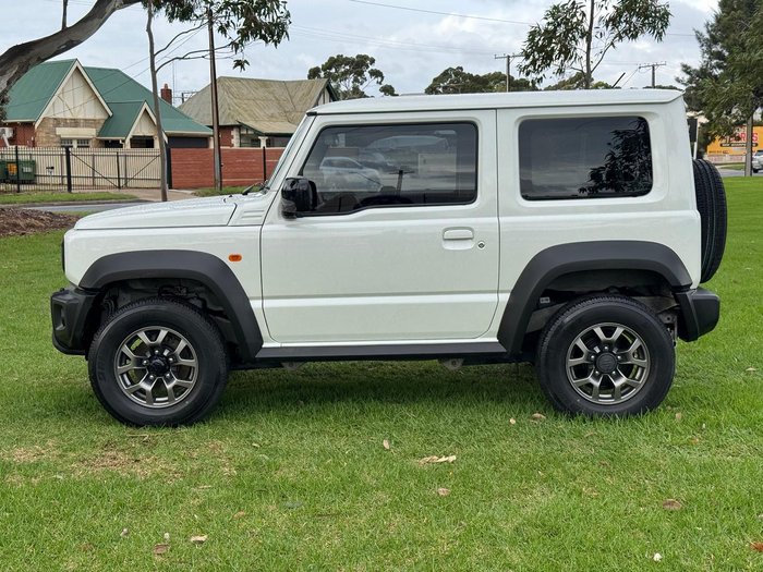 2022 Suzuki Jimny GLX