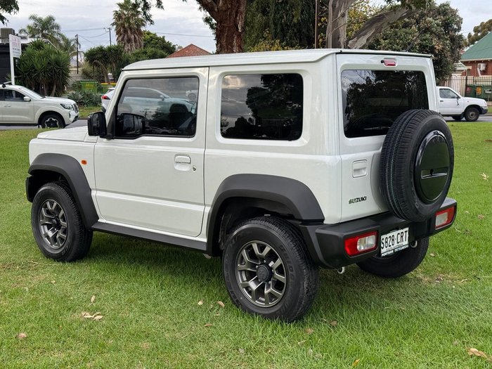 2022 Suzuki Jimny GLX