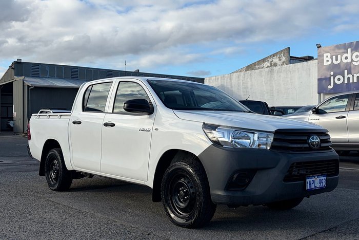 2022 Toyota Hilux Workmate