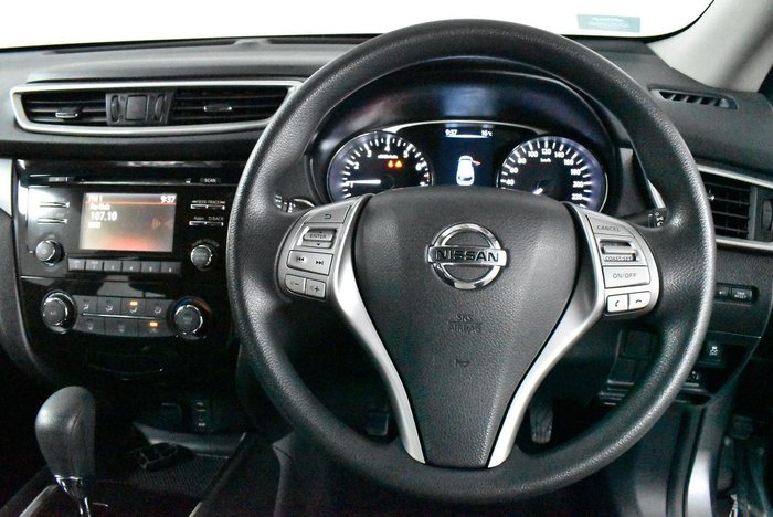 2015 Nissan X-TRAIL ST