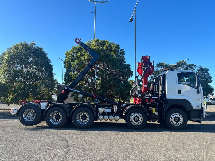 2025 Isuzu F Series