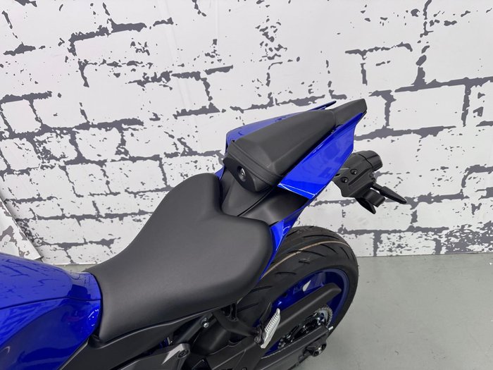 2025 Yamaha YZF-R7 LAMs YZF-R Blue