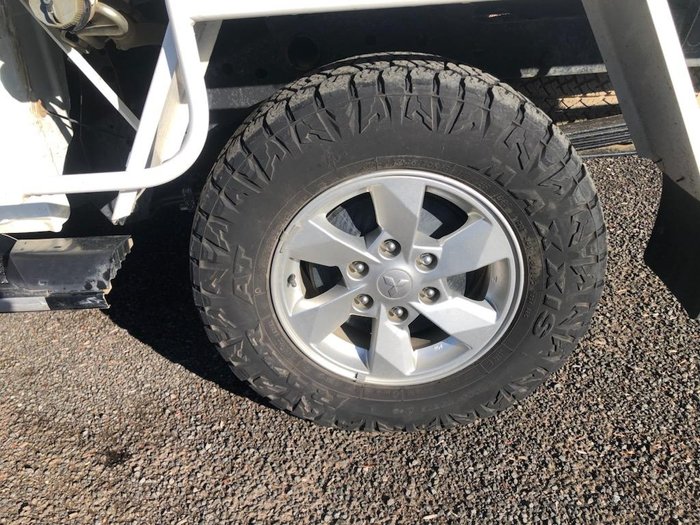 2022 Mitsubishi Triton GLX+