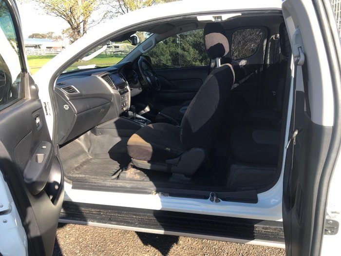 2022 Mitsubishi Triton GLX+