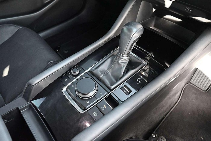 2020 Mazda 3 G25 Astina