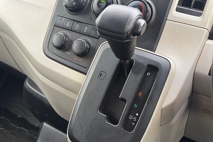 2021 Toyota Hiace Commuter