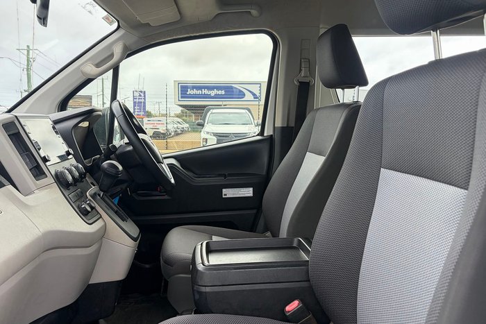 2021 Toyota Hiace Commuter