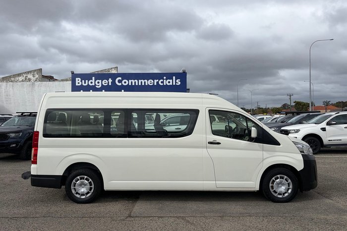 2021 Toyota Hiace Commuter