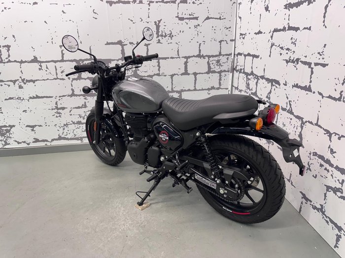 2024 Royal Enfield Hunter 350 Hunter Grey