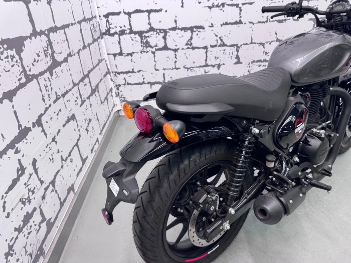 2024 Royal Enfield Hunter 350 Hunter Grey