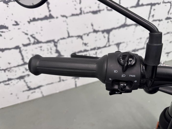 2024 Royal Enfield Hunter 350 Hunter Grey