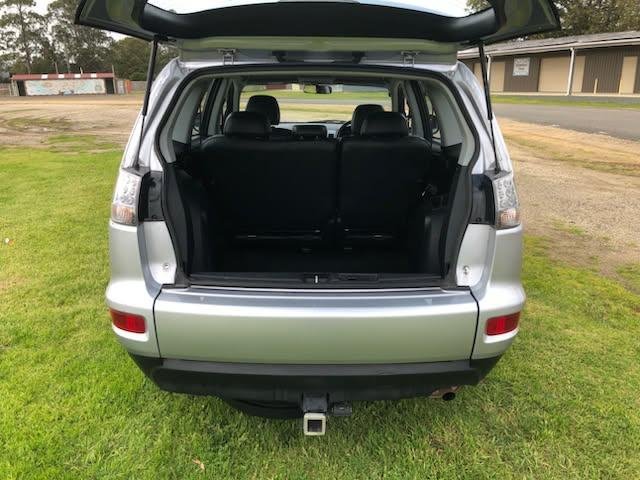 2012 Mitsubishi Outlander LS