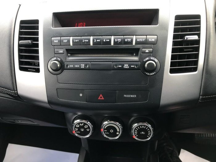 2012 Mitsubishi Outlander LS