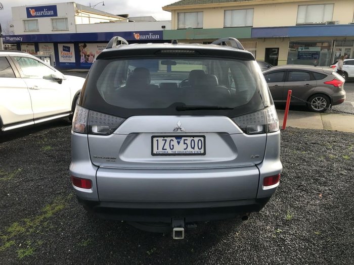 2012 Mitsubishi Outlander LS
