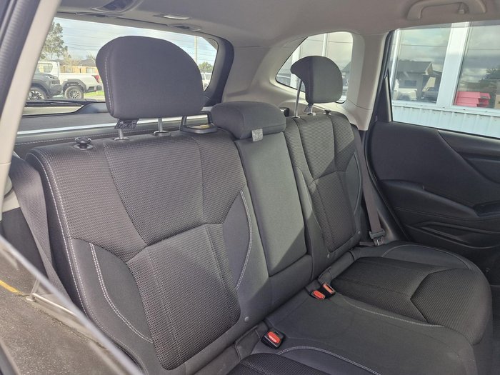 2022 Subaru Forester 2.5i