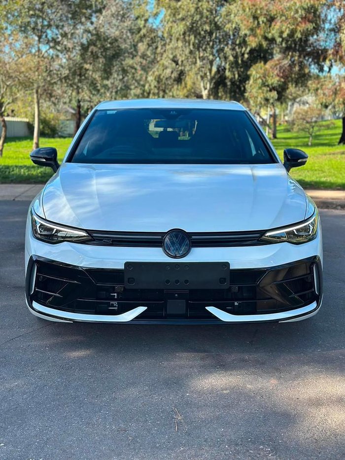 2025 Volkswagen Golf R Black Edition