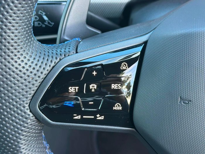 2025 Volkswagen Golf R Black Edition