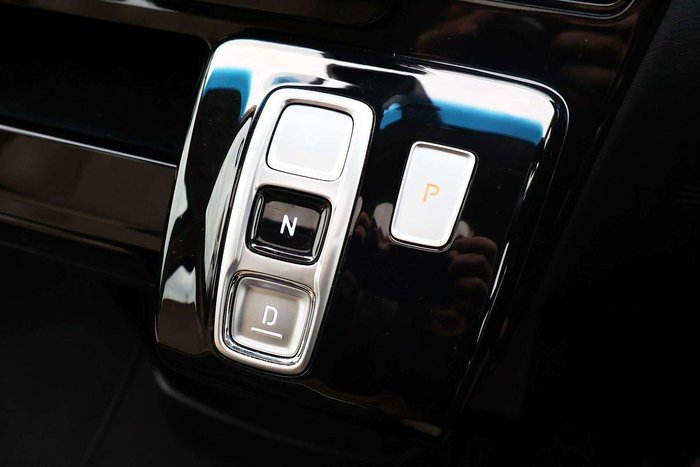 2021 Hyundai STARIA Highlander
