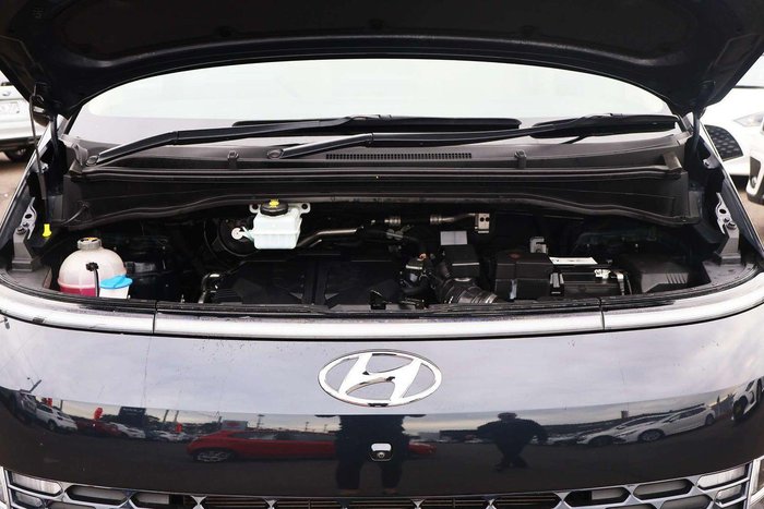 2021 Hyundai STARIA Highlander