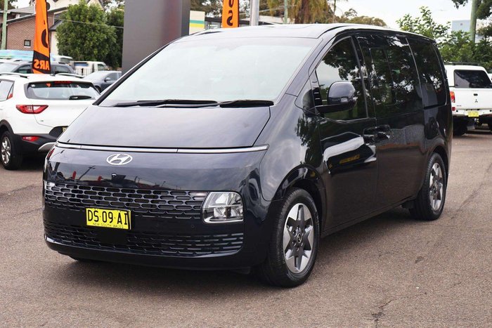 2021 Hyundai STARIA Highlander