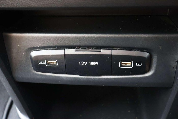 2021 Hyundai STARIA Highlander