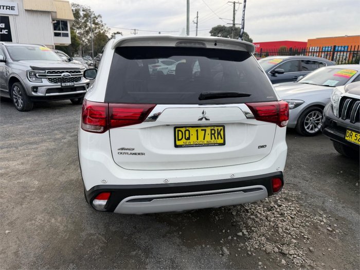 2018 MITSUBISHI OUTLANDER LS 7 SEAT (AWD)