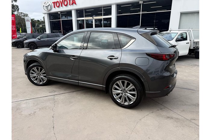 2022 Mazda CX-5 G25 Akera