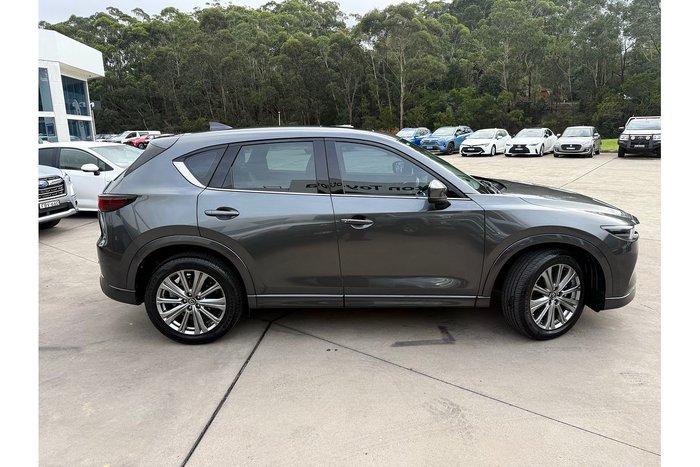 2022 Mazda CX-5 G25 Akera