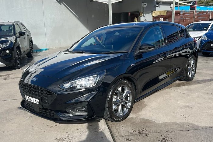 2018 Ford Focus ST-Line