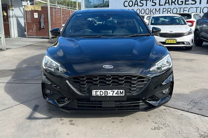 2018 Ford Focus ST-Line
