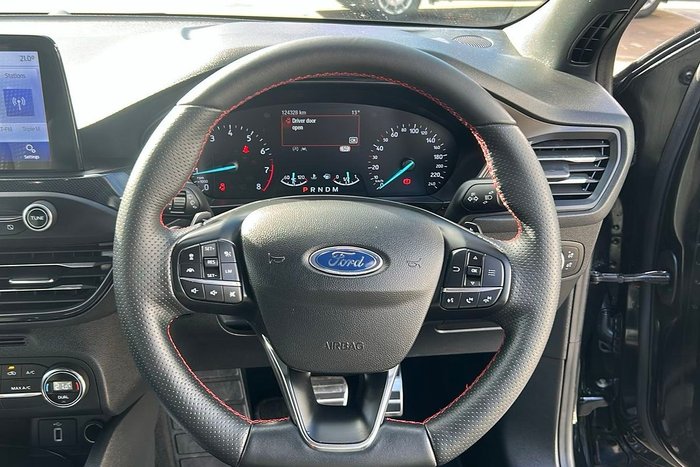 2018 Ford Focus ST-Line
