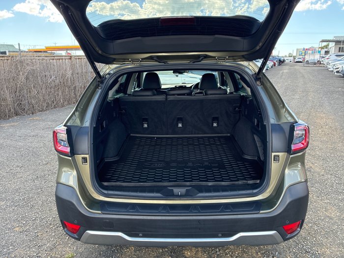 2022 Subaru Outback AWD Touring