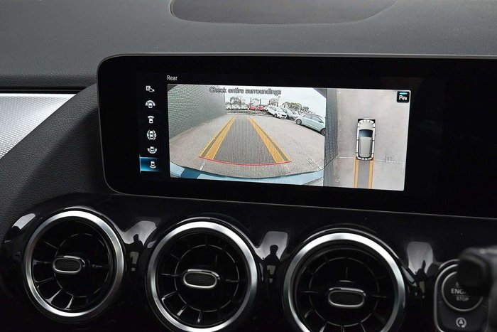 2019 Mercedes-Benz B-Class B180