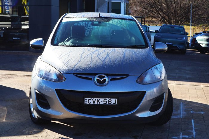 2014 Mazda 2 Neo Sport