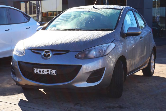 2014 Mazda 2 Neo Sport