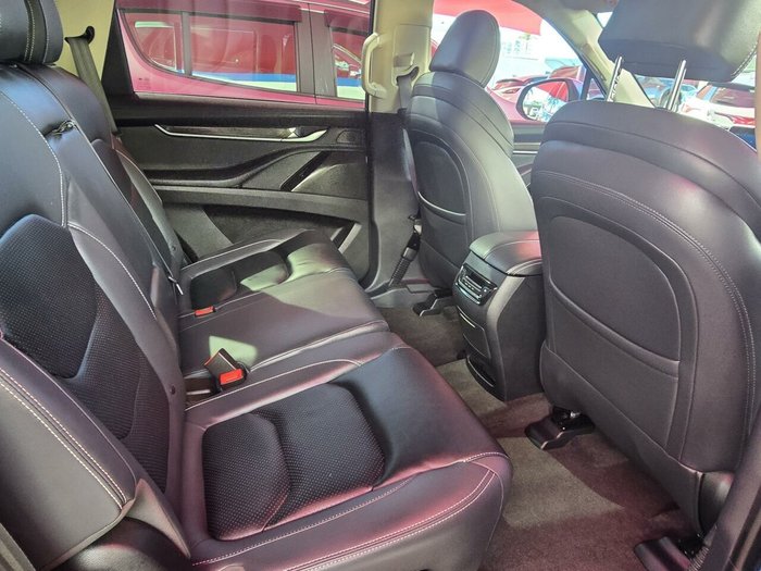 2022 LDV D90 Executive