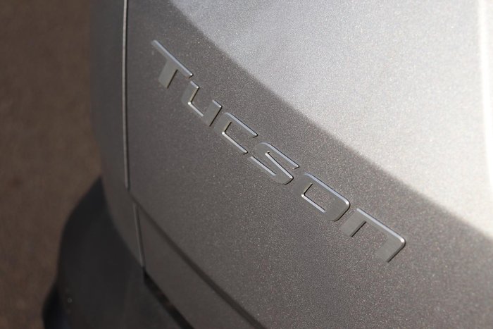 2026 Hyundai Tucson Hybrid Premium