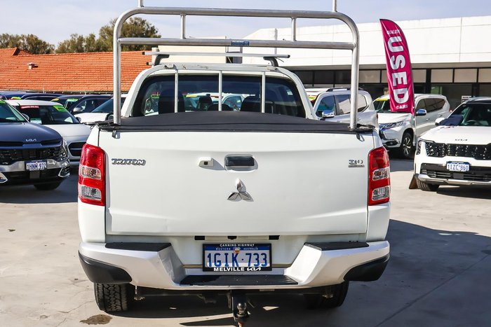 2017 Mitsubishi Triton GLX