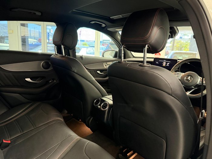 2022 Mercedes-Benz GLC-Class GLC300