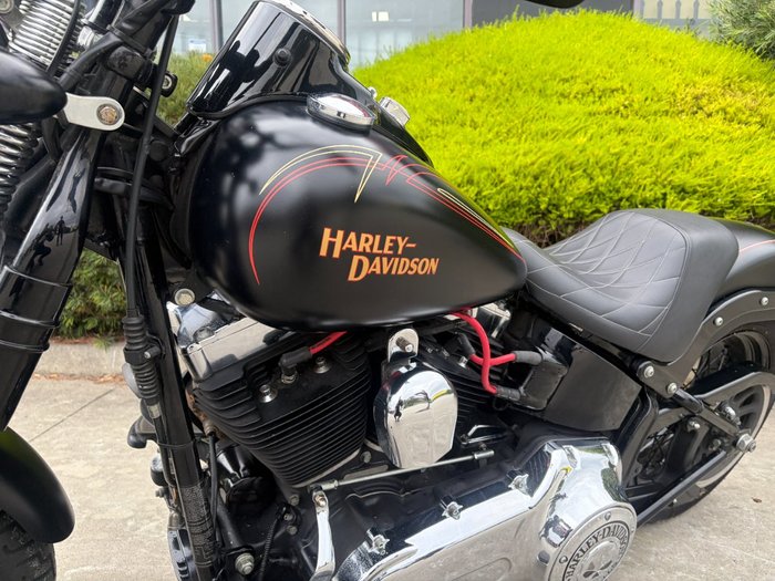 2008 HARLEY-DAVIDSON FLSTSB SOFTAIL CROSS BONES Black