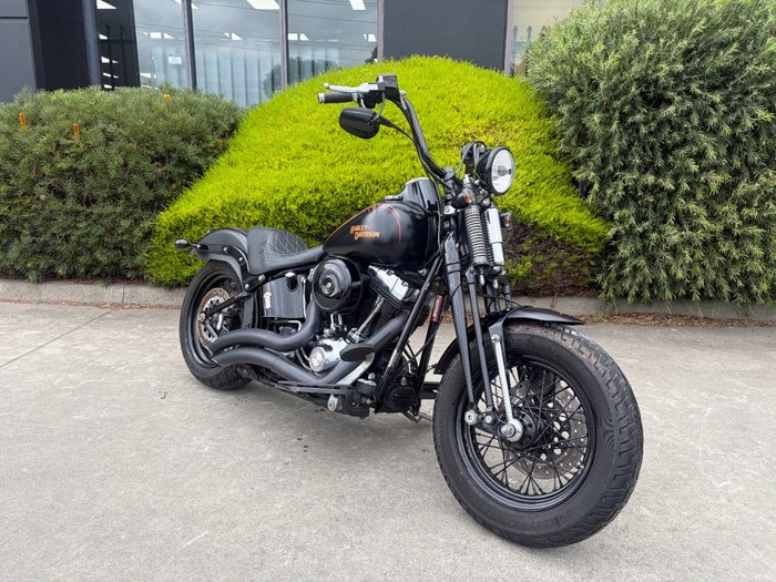 2008 HARLEY-DAVIDSON FLSTSB SOFTAIL CROSS BONES Black