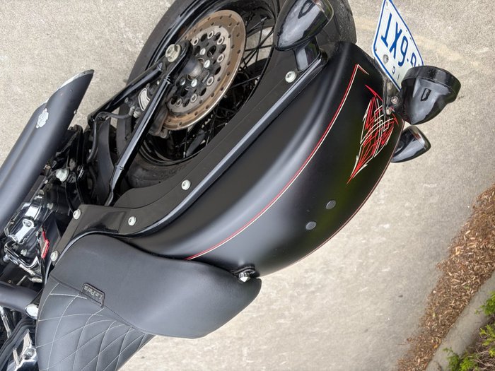 2008 HARLEY-DAVIDSON FLSTSB SOFTAIL CROSS BONES Black