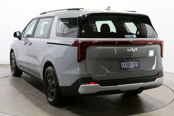 2025 Kia Carnival S