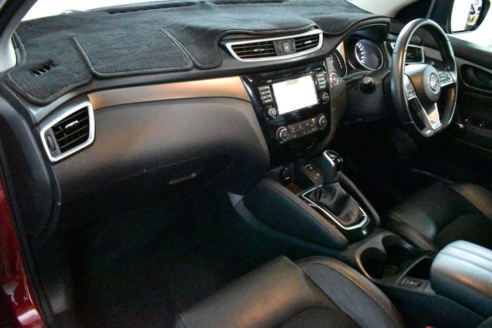 2018 Nissan QASHQAI ST-L
