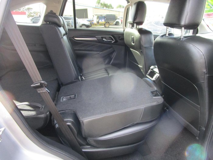 2023 Isuzu MU-X LS-T