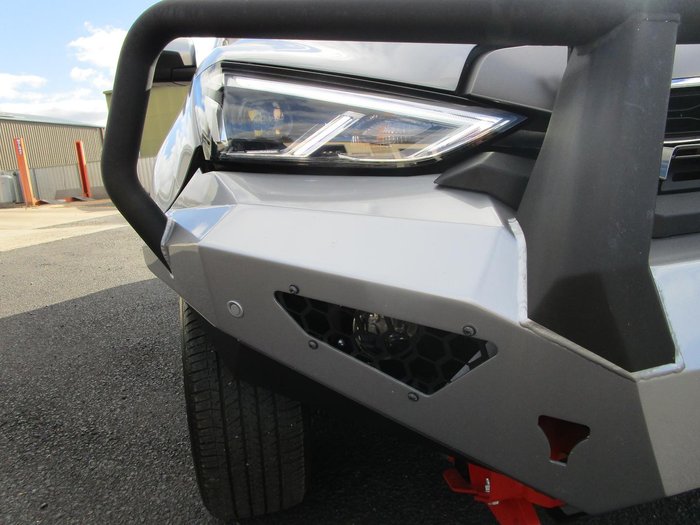2023 Isuzu MU-X LS-T