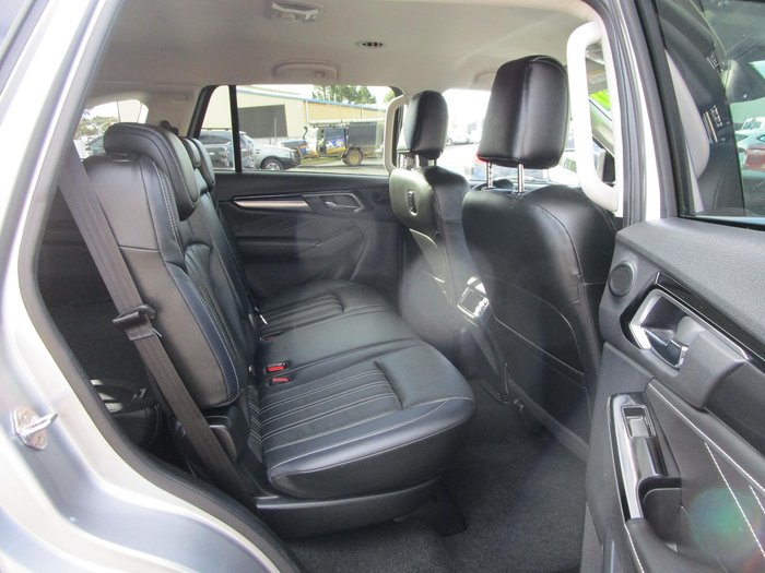 2023 Isuzu MU-X LS-T