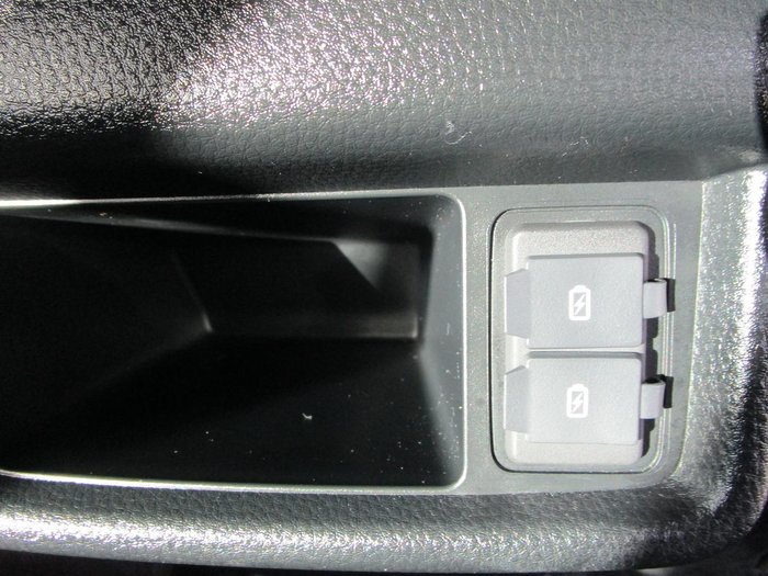 2023 Isuzu MU-X LS-T