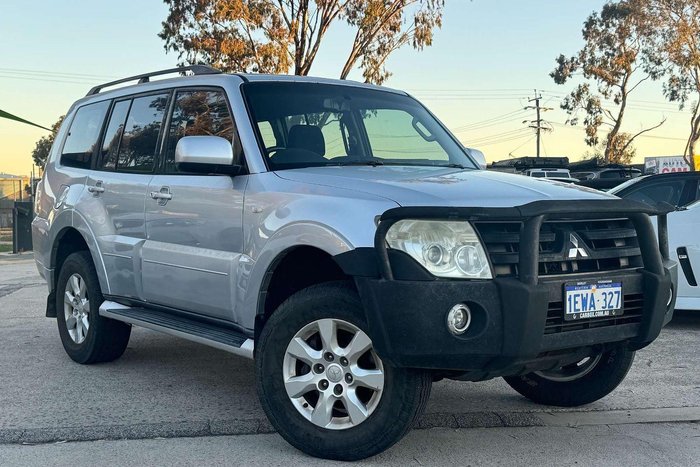 2013 Mitsubishi Pajero