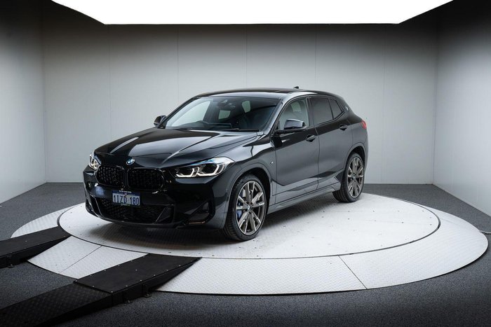 2023 BMW X2